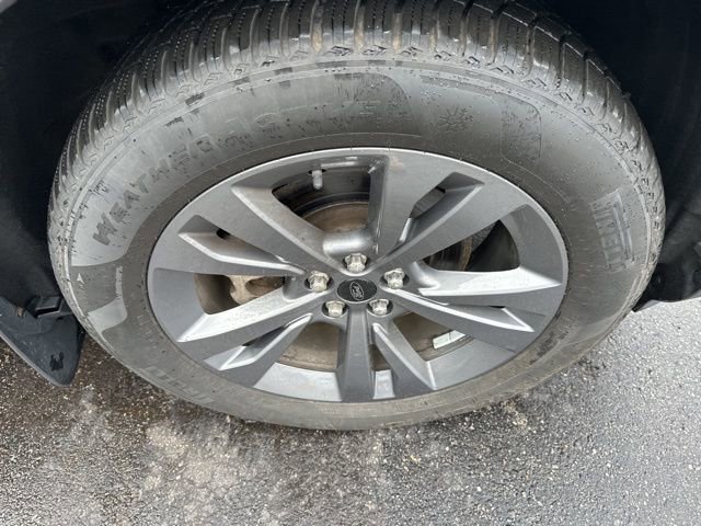 Used 2021 Ford Explorer XLT w/ XLT Sport Appearance Package image 33