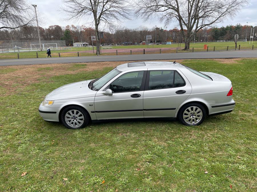 Used 2003 Saab 9-5 Linear FWD image 38