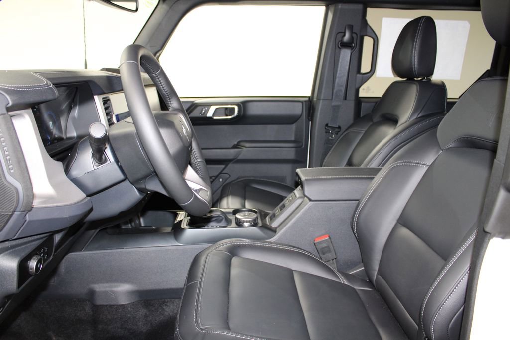 New 2025 Ford Bronco Outer Banks image 21