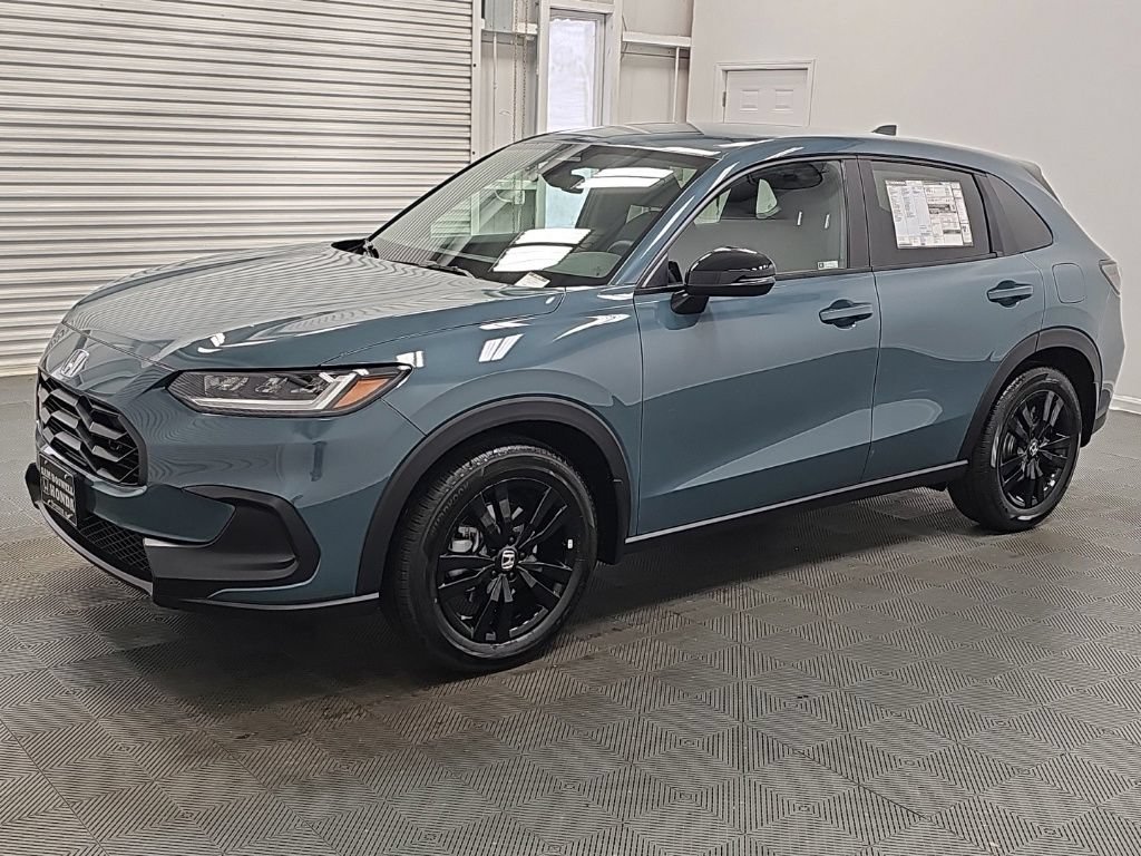 New 2027 Honda HR-V Sport image 4
