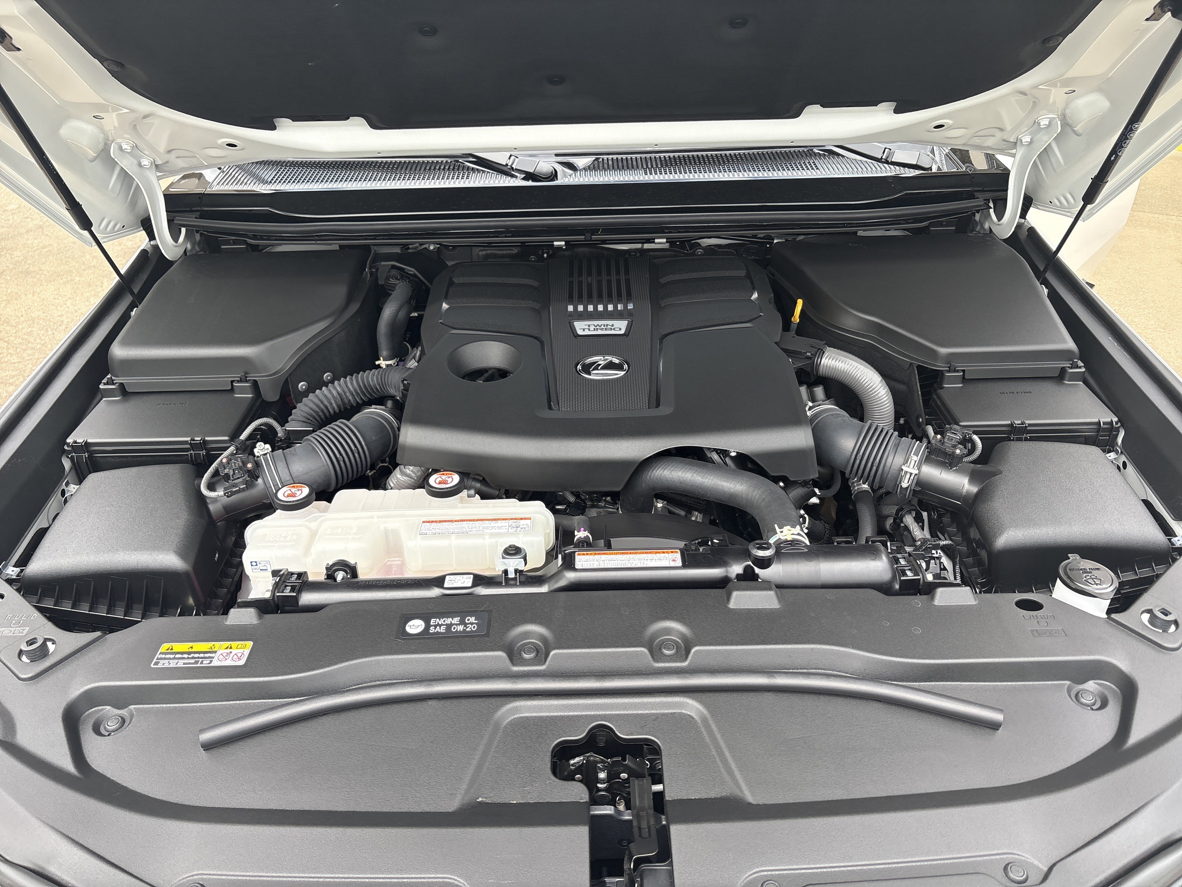 Certified 2025 Lexus GX 550 w/ Accessory Package (2T) AWD/4WD image 30