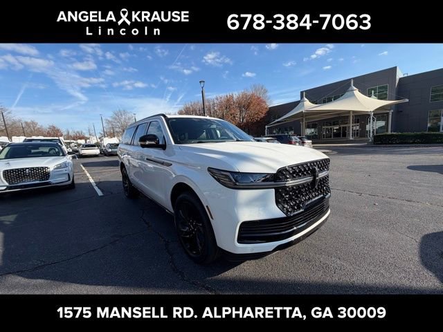 New 2025 Lincoln Navigator L Reserve w/ Jet Appearance Package