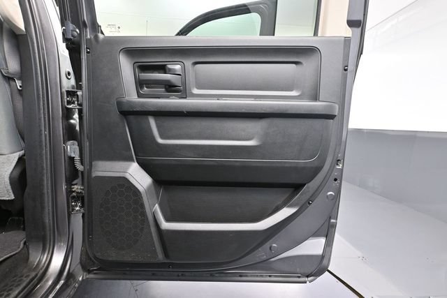 Used 2019 RAM 1500 ST w/ SXT Plus Group AWD/4WD image 31