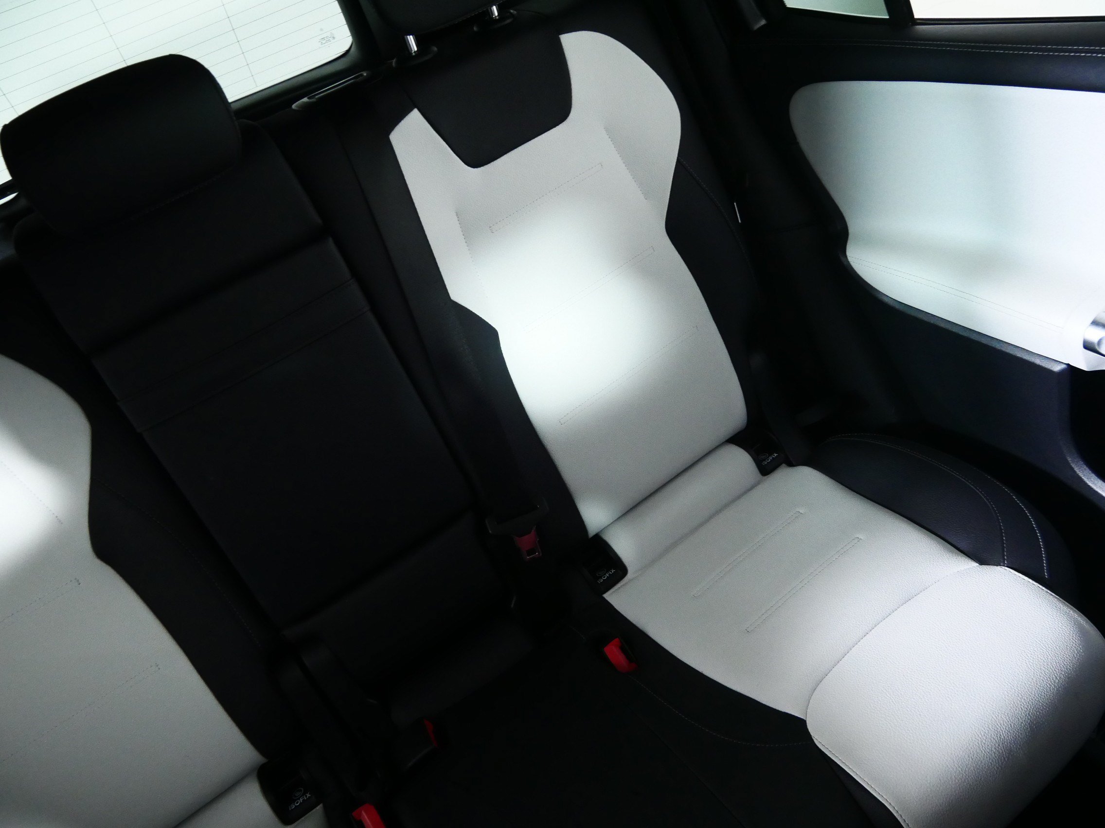 Used 2023 Mercedes-Benz GLB 250 4MATIC image 14
