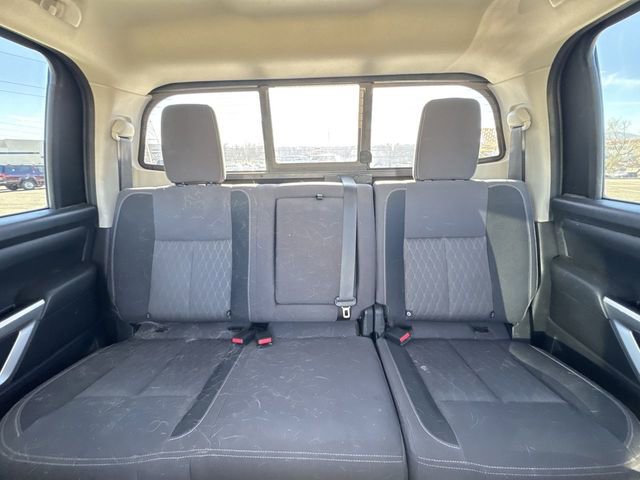 Used 2020 Nissan Titan SV w/ SV Convenience Package image 22