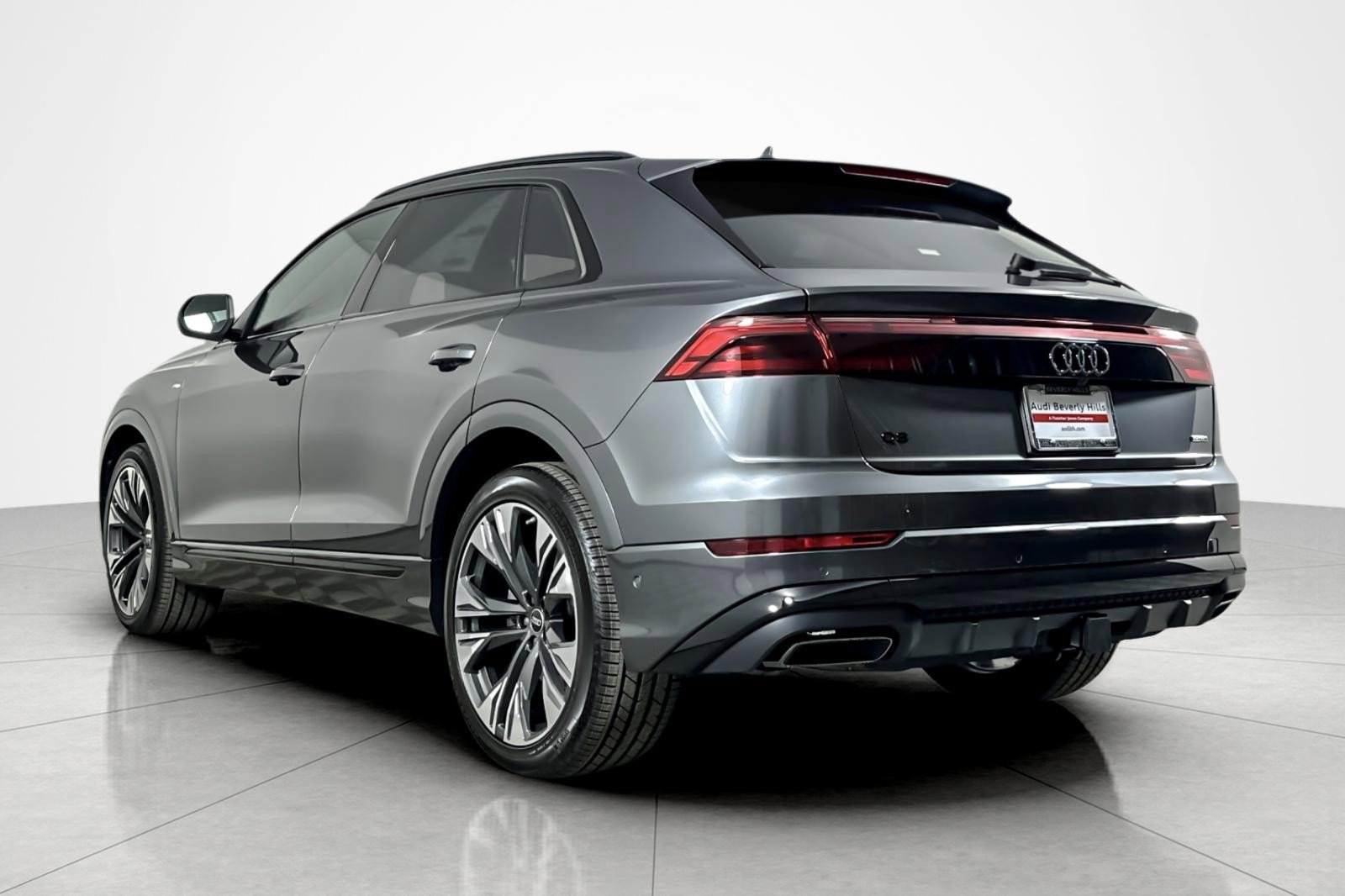 New 2026 Audi Q8 Premium Plus image 4