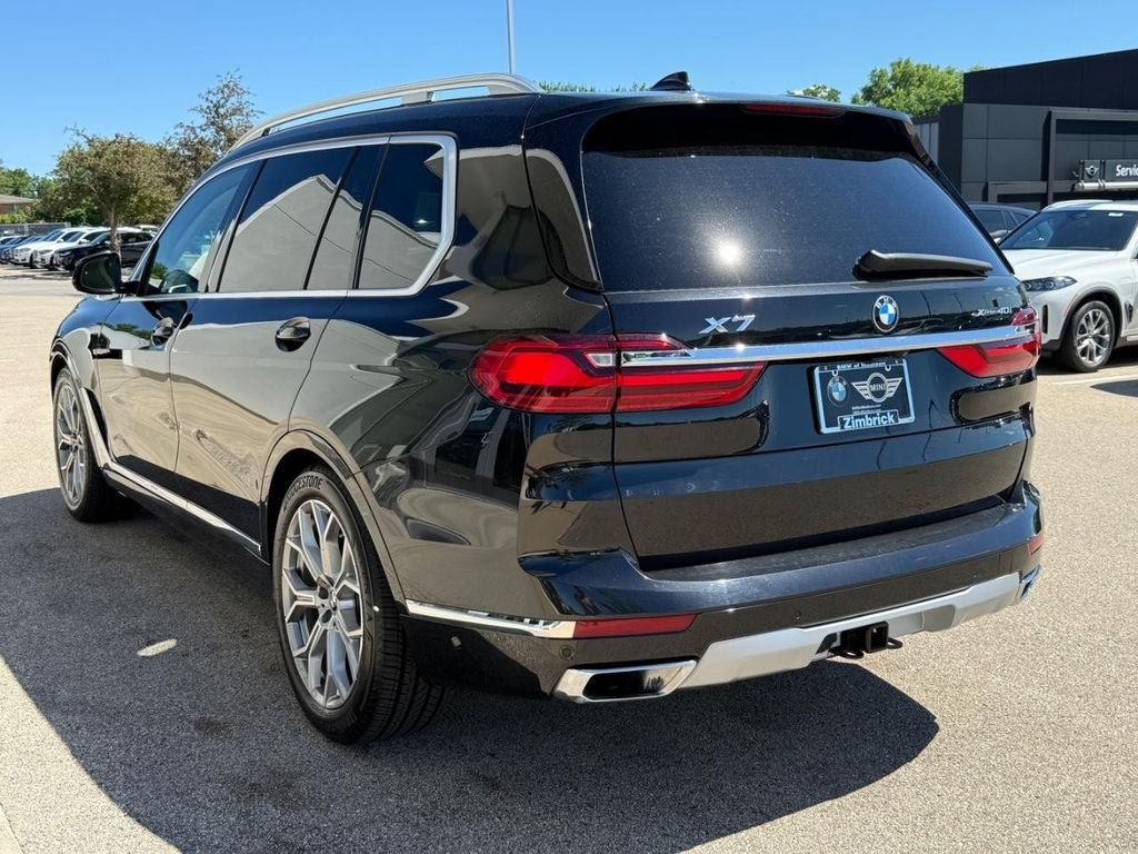 Used 2021 BMW X7 xDrive40i w/ Premium Package AWD/4WD image 6