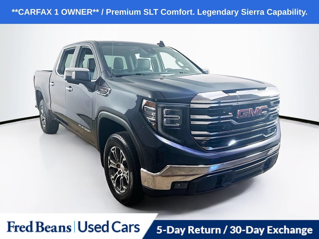 Used 2025 GMC Sierra 1500 SLT AWD/4WD image 1