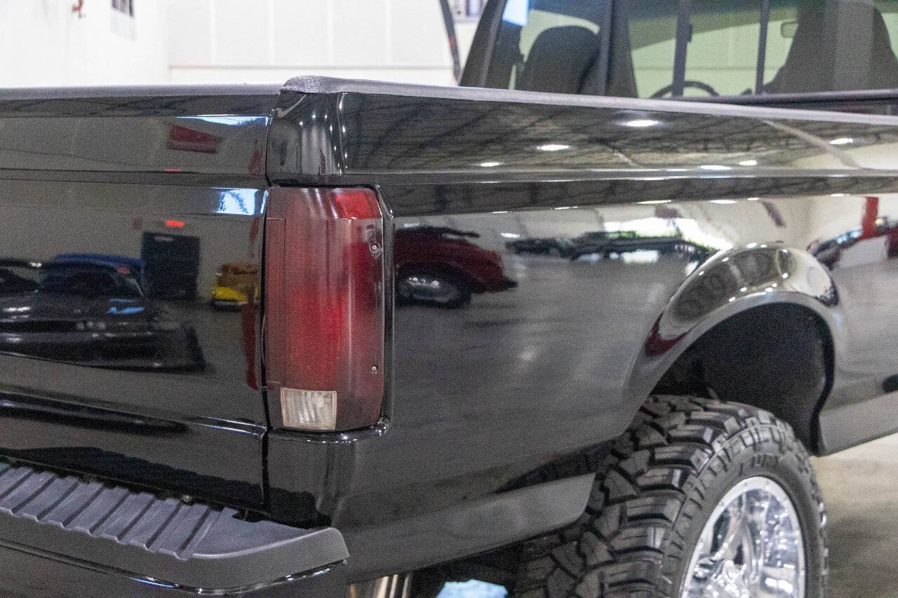 Used 1997 Ford F250 4x4 Regular Cab Heavy Duty image 25