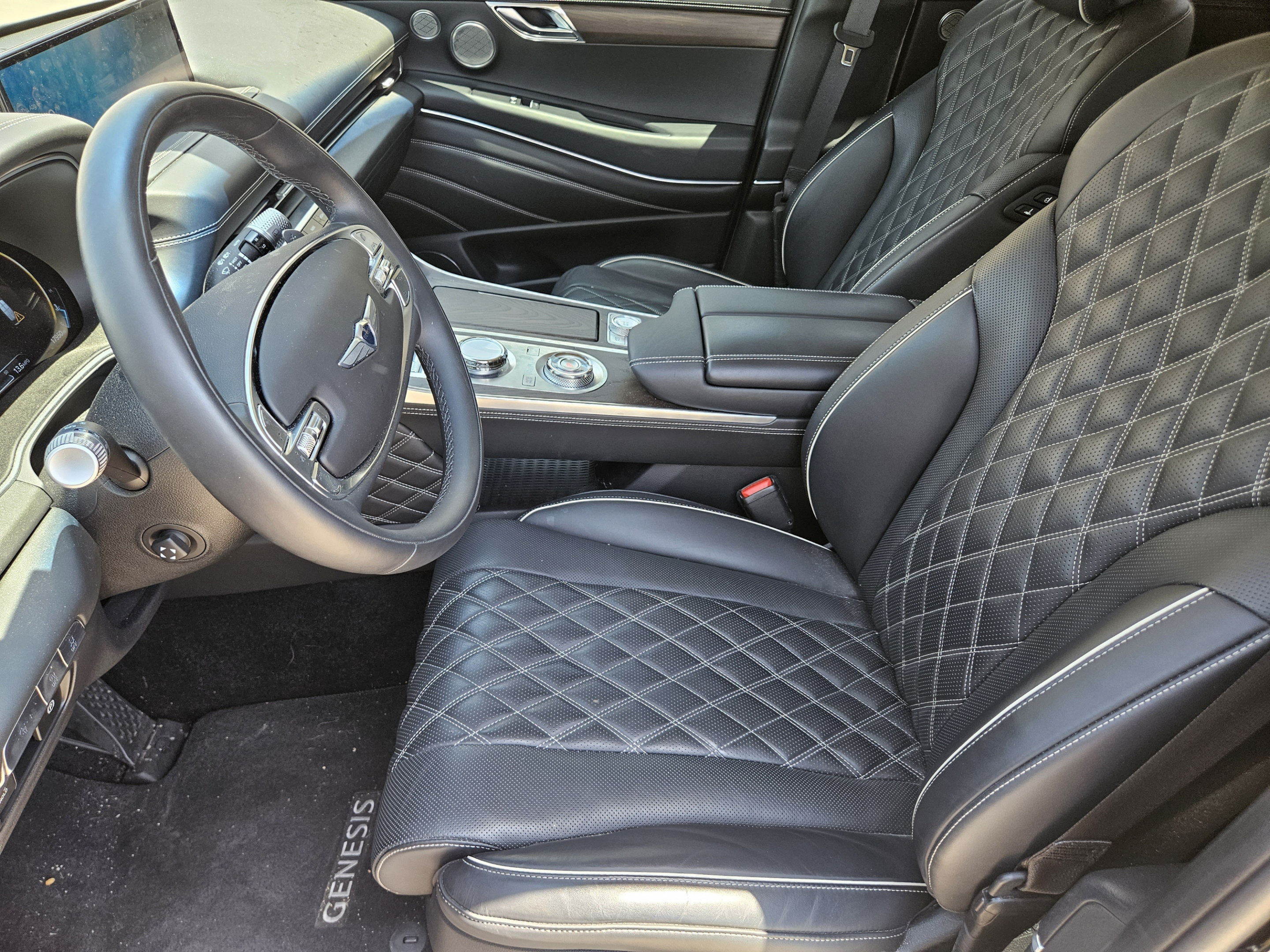 Used 2024 Genesis GV80 3.5T w/ Prestige Package AWD/4WD image 5