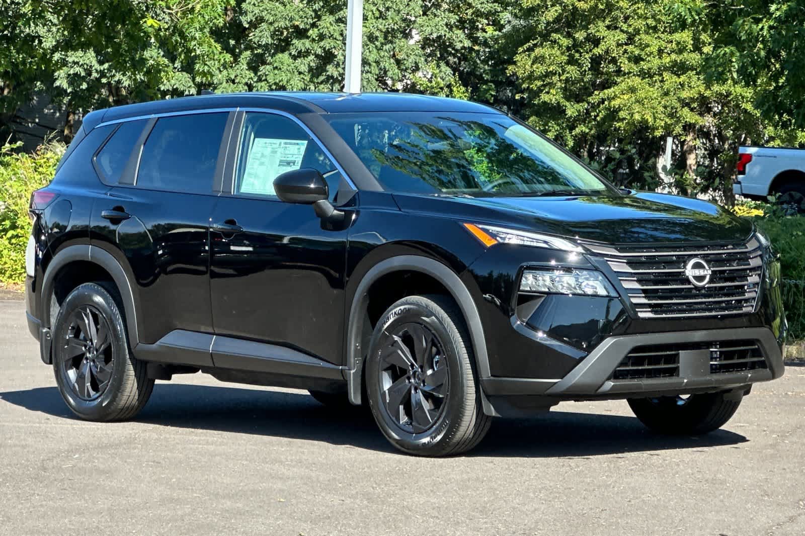 New 2026 Nissan Rogue SV AWD/4WD image 9