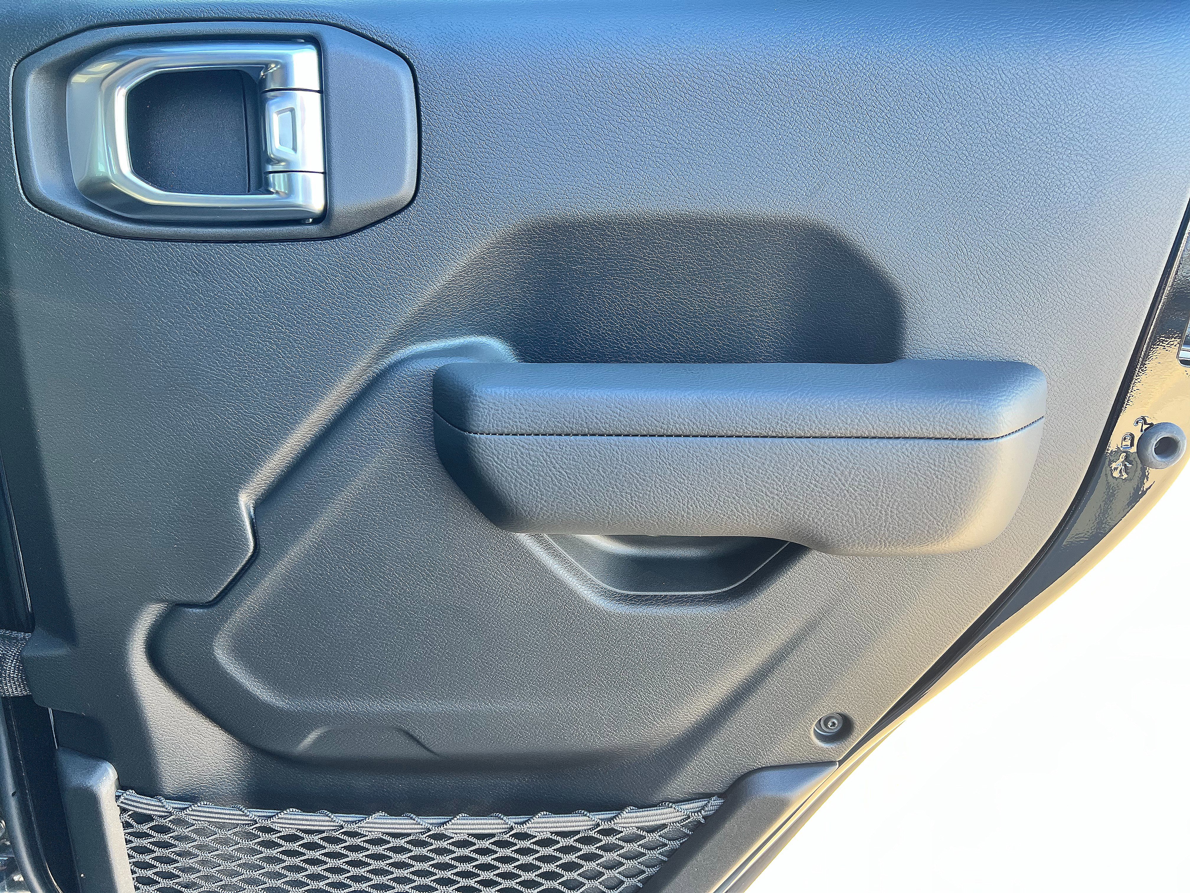 New 2026 Jeep Wrangler Unlimited Rubicon w/ Safety Group image 24