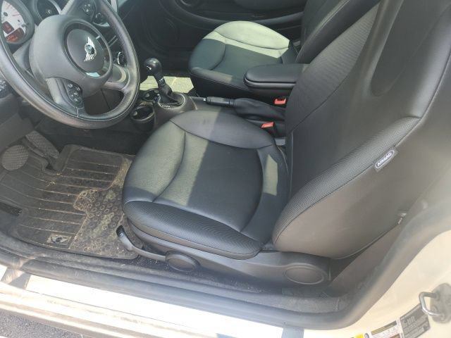 Used 2013 MINI Cooper Hardtop FWD image 9