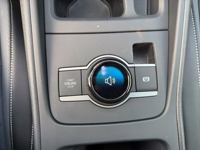 New 2026 Volkswagen Tiguan SE image 32