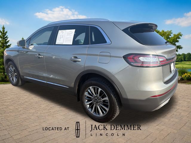 Used 2023 Lincoln Nautilus AWD image 4