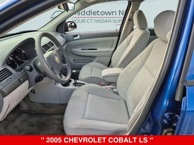 Used 2005 Chevrolet Cobalt LS FWD image 15