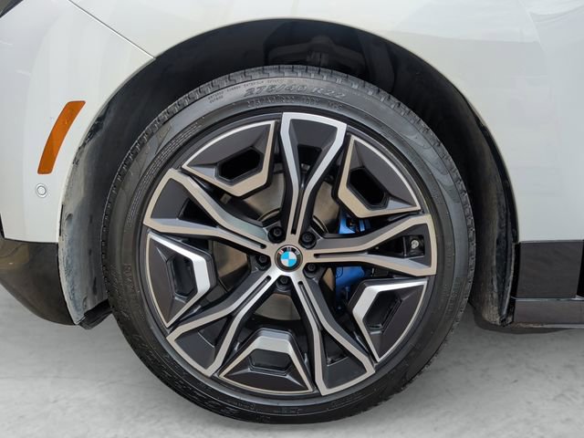 Used 2022 BMW iX xDrive50 w/ Premium Package image 23