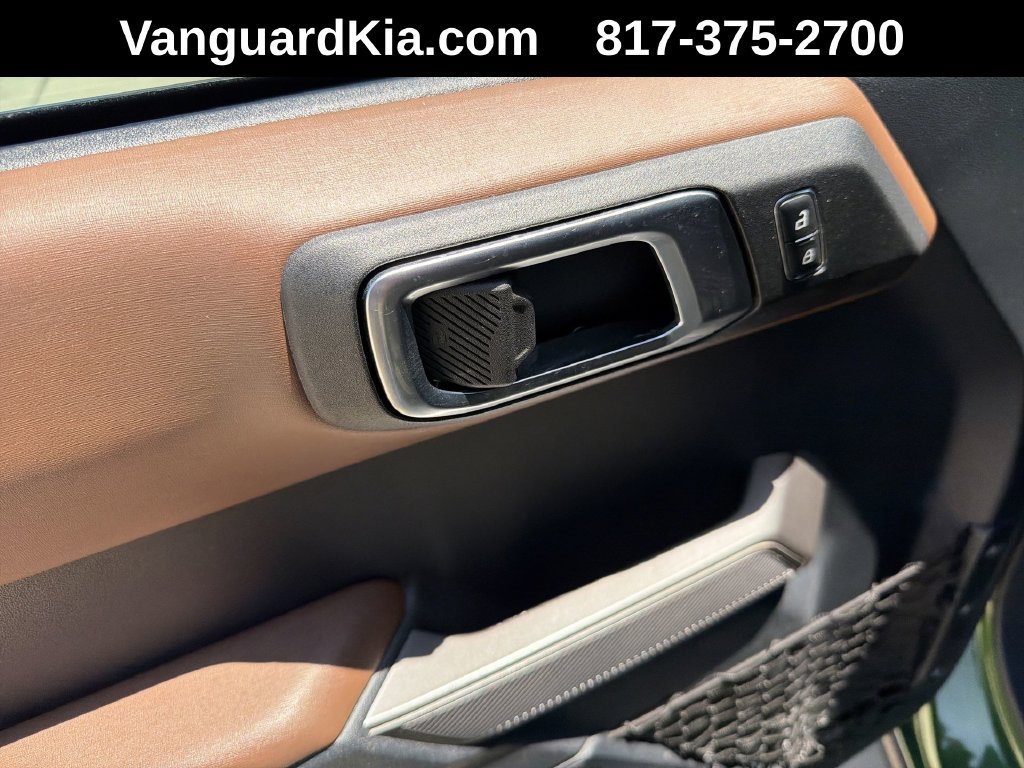 Used 2023 Ford Bronco Outer Banks AWD/4WD image 16