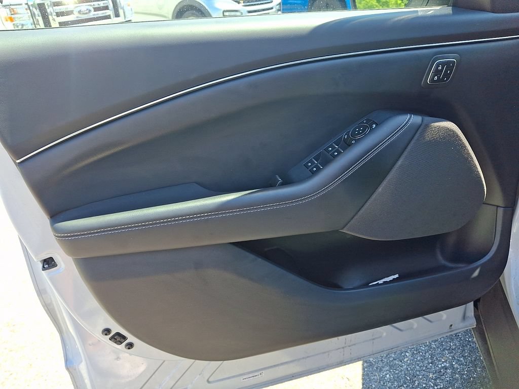 Used 2023 Ford Mustang Mach-E Select w/ Comfort Package Lite RWD image 12