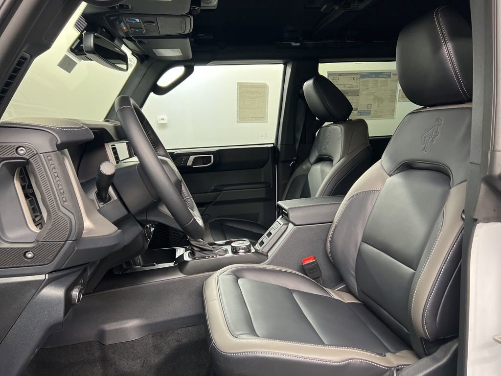 New 2026 Ford Bronco Outer Banks image 28