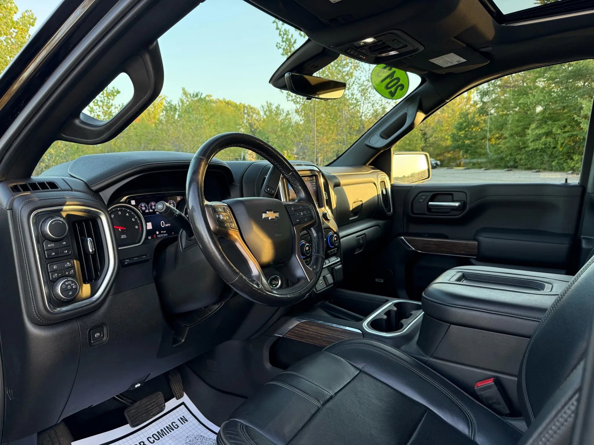 Used 2019 Chevrolet Silverado 1500 High Country w/ Technology Package image 9