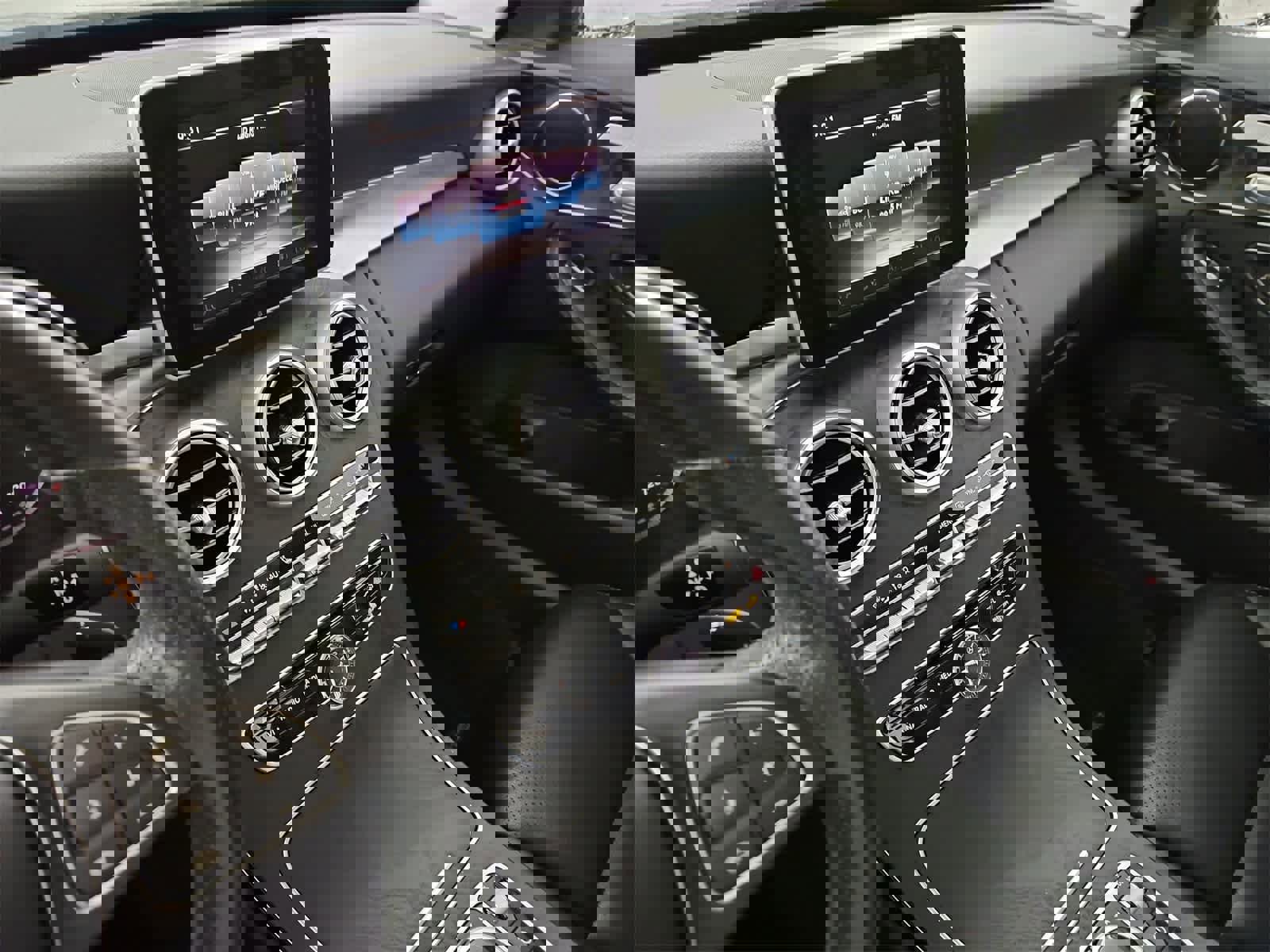 Used 2017 Mercedes-Benz C 300 Sedan image 29