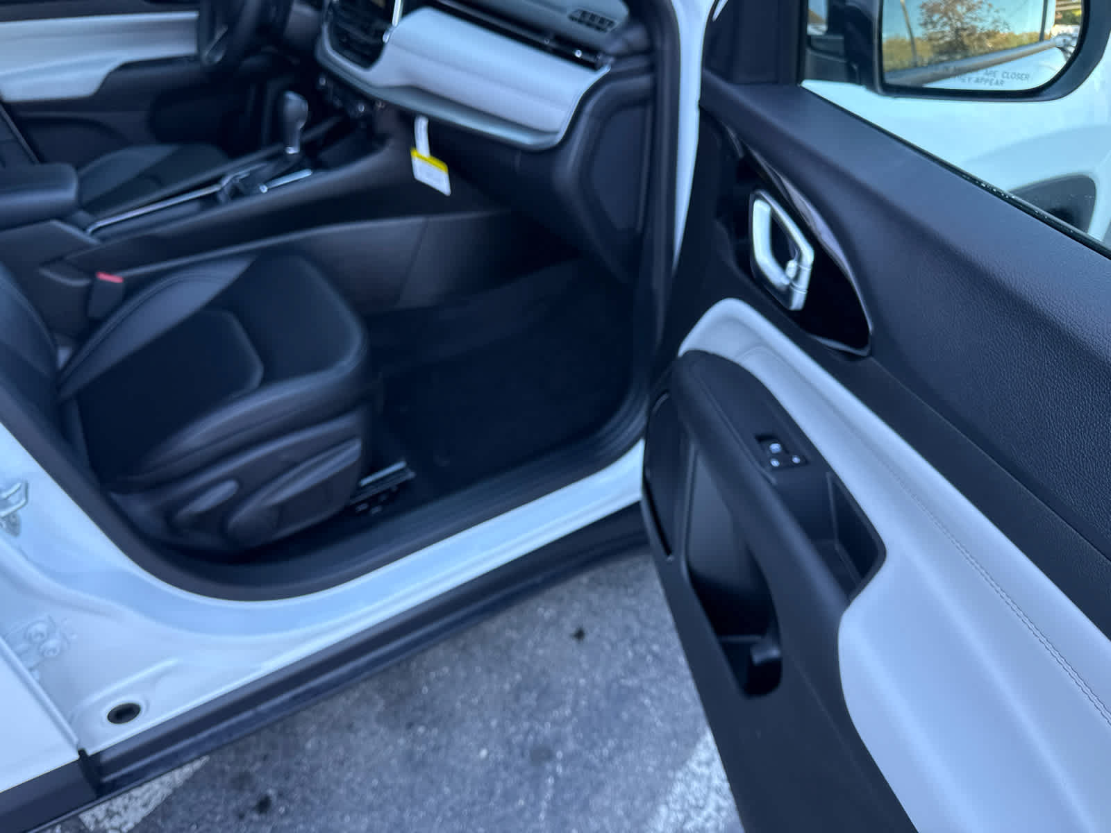 New 2026 Jeep Compass Limited AWD/4WD image 16