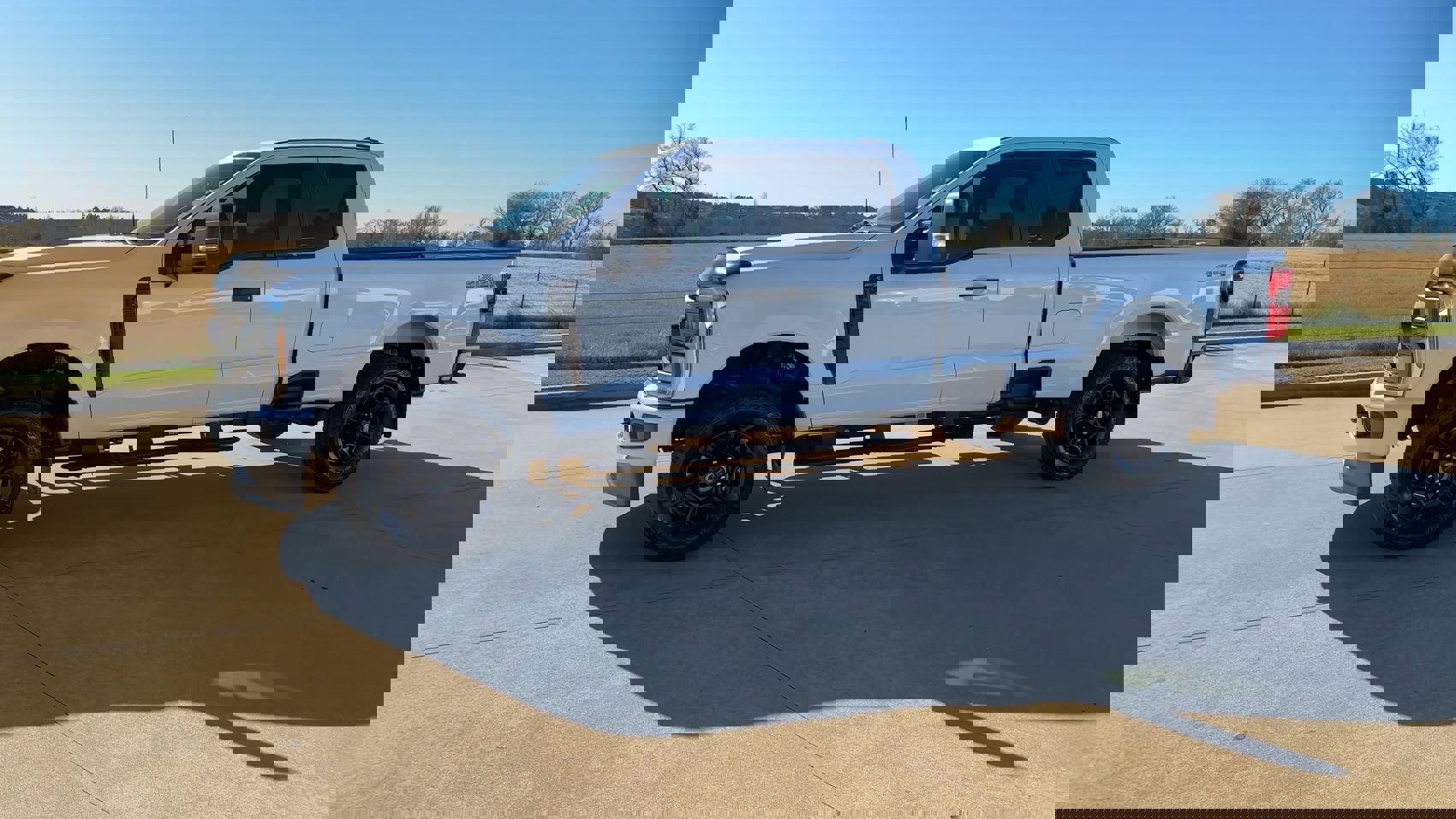 Used 2024 Ford F250 XL w/ STX Appearance Package image 4