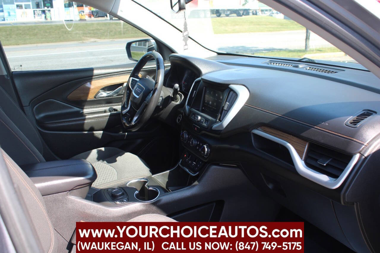 Used 2018 GMC Terrain SLE w/ Driver Convenience Package image 16