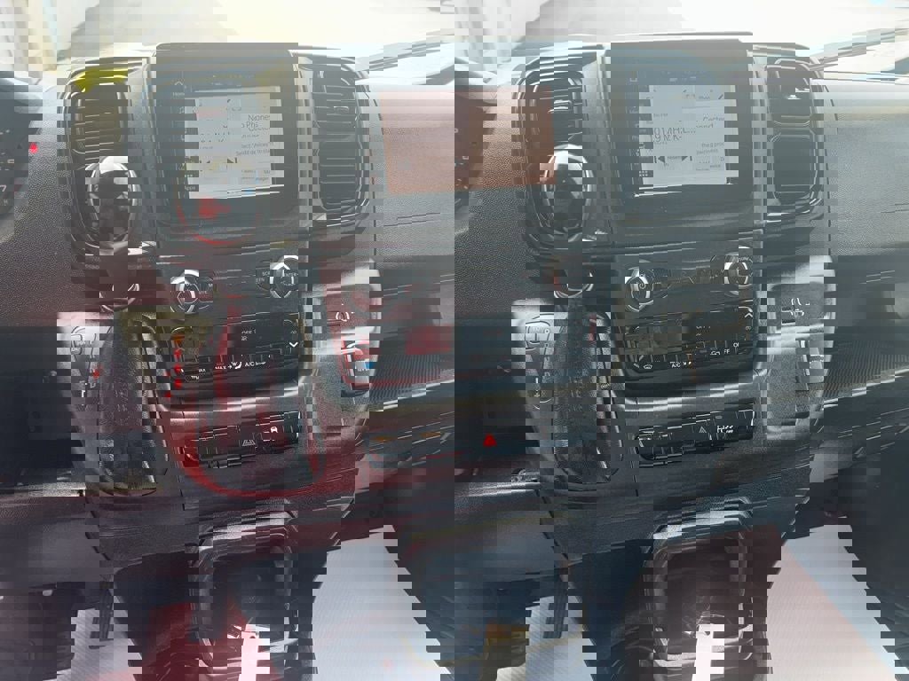 Used 2023 RAM ProMaster 2500 w/ Convenience Group image 12