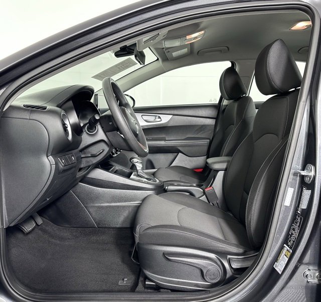 Used 2024 Kia Forte LXS image 15