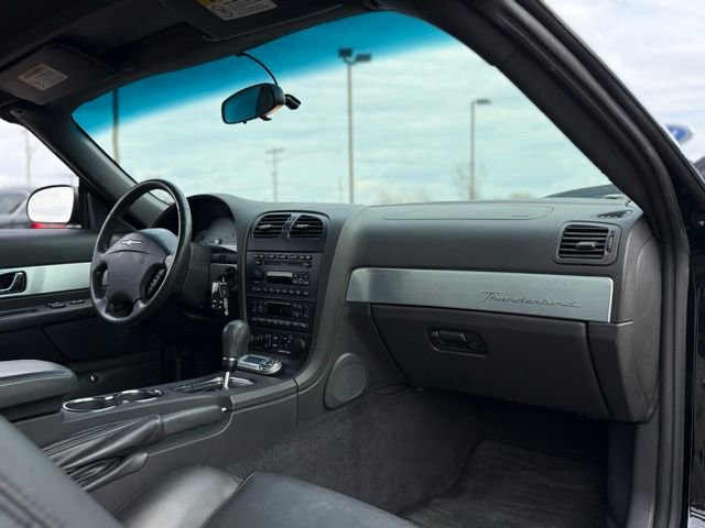 Used 2002 Ford Thunderbird image 12