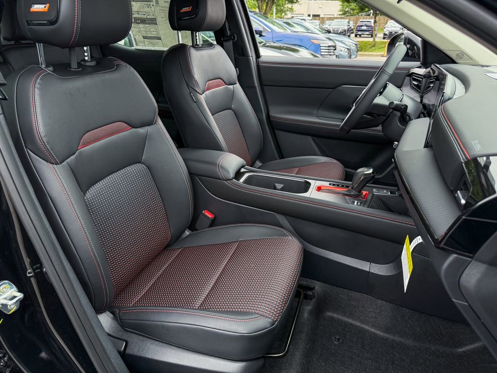 Certified 2025 Nissan Kicks SR w/ SR Premium Package AWD/4WD image 13