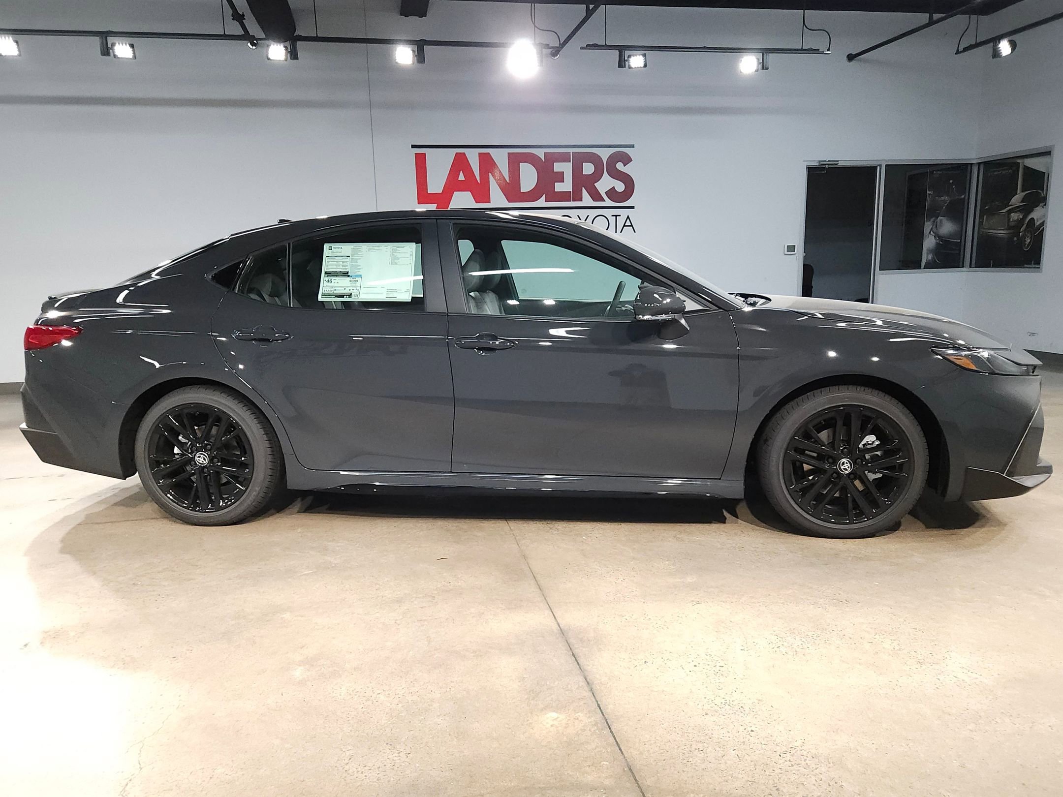 New 2026 Toyota Camry SE image 8