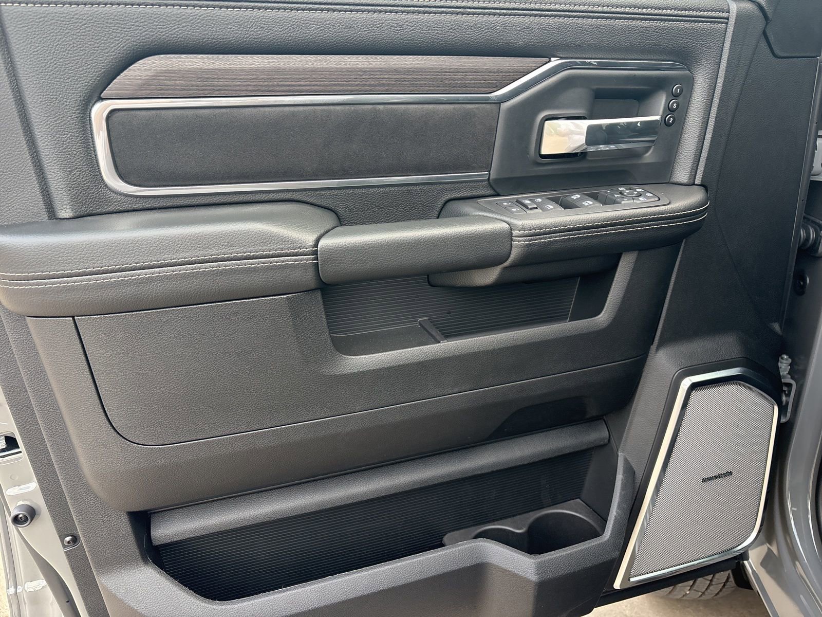 New 2026 RAM 3500 Laramie image 10