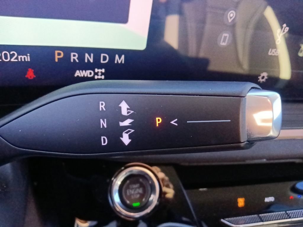 Used 2025 Buick Envision Sport Touring image 26