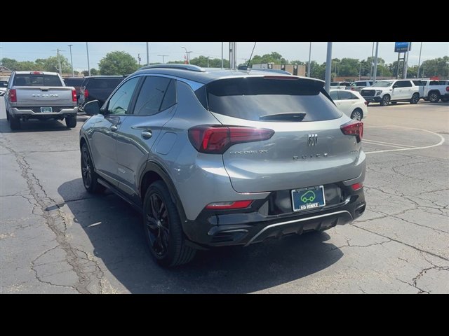 Certified 2024 Buick Encore GX Sport Touring w/ Comfort Package FWD image 7
