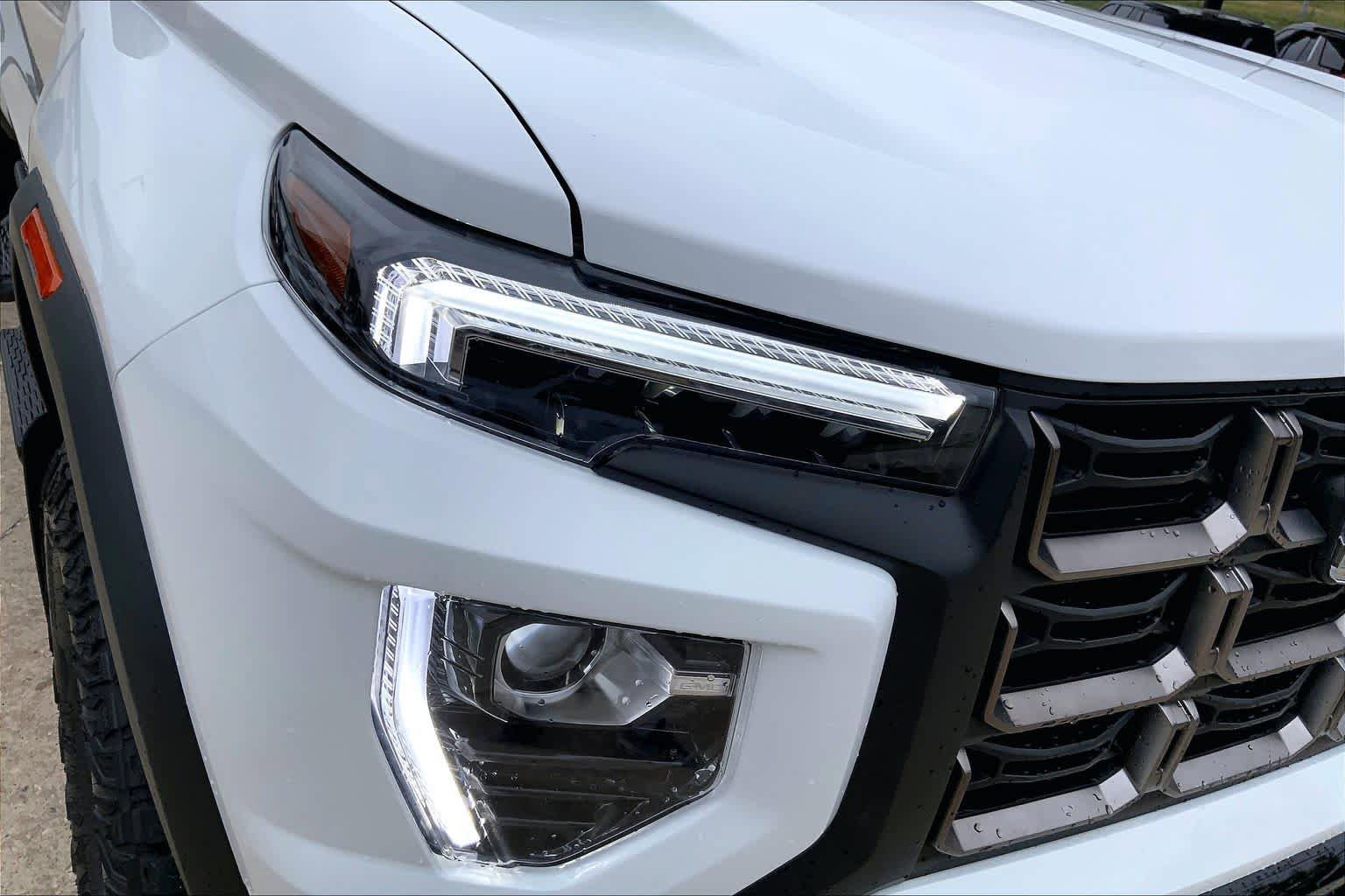 Certified 2024 GMC Canyon AT4X AWD/4WD image 27