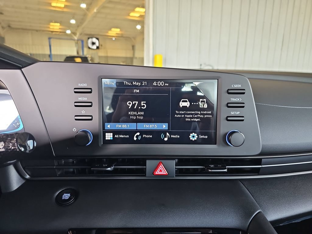 New 2026 Hyundai Elantra SEL Sport Premium FWD image 23