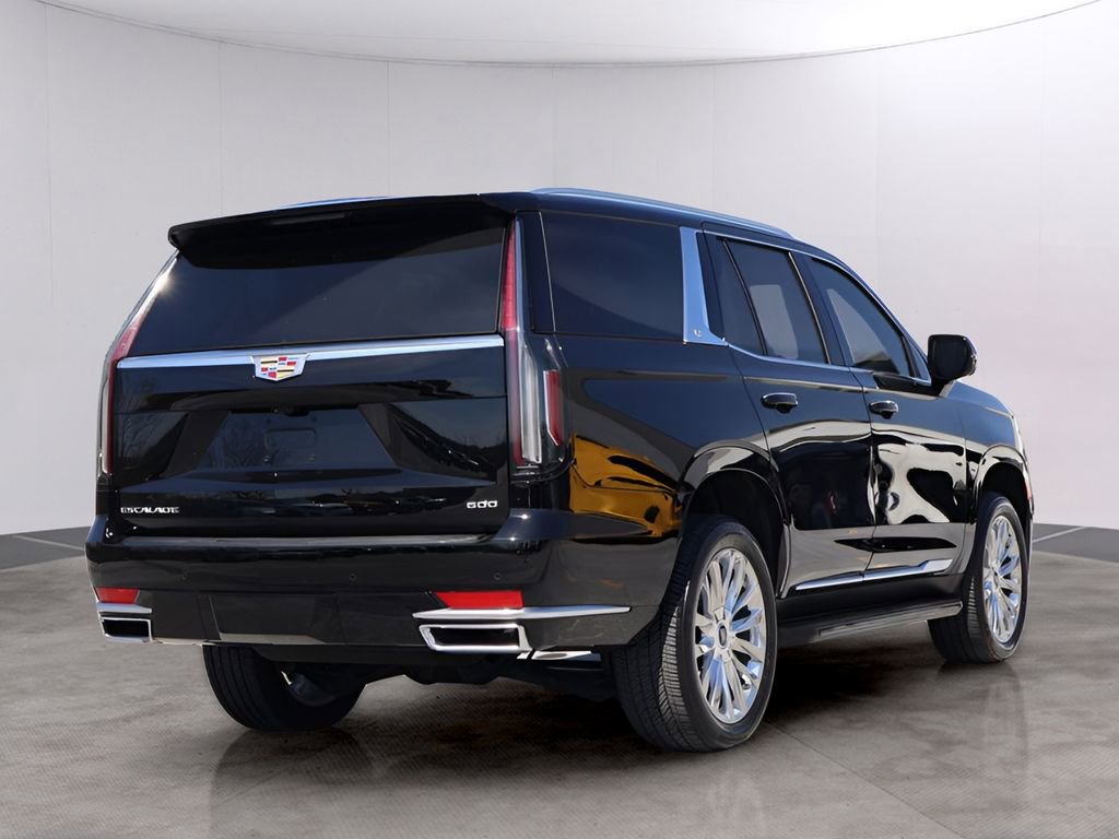 Used 2024 Cadillac Escalade Premium Luxury image 7