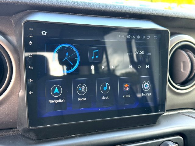 Used 2020 Jeep Gladiator Sport w/ Quick Order Package 24S AWD/4WD image 21