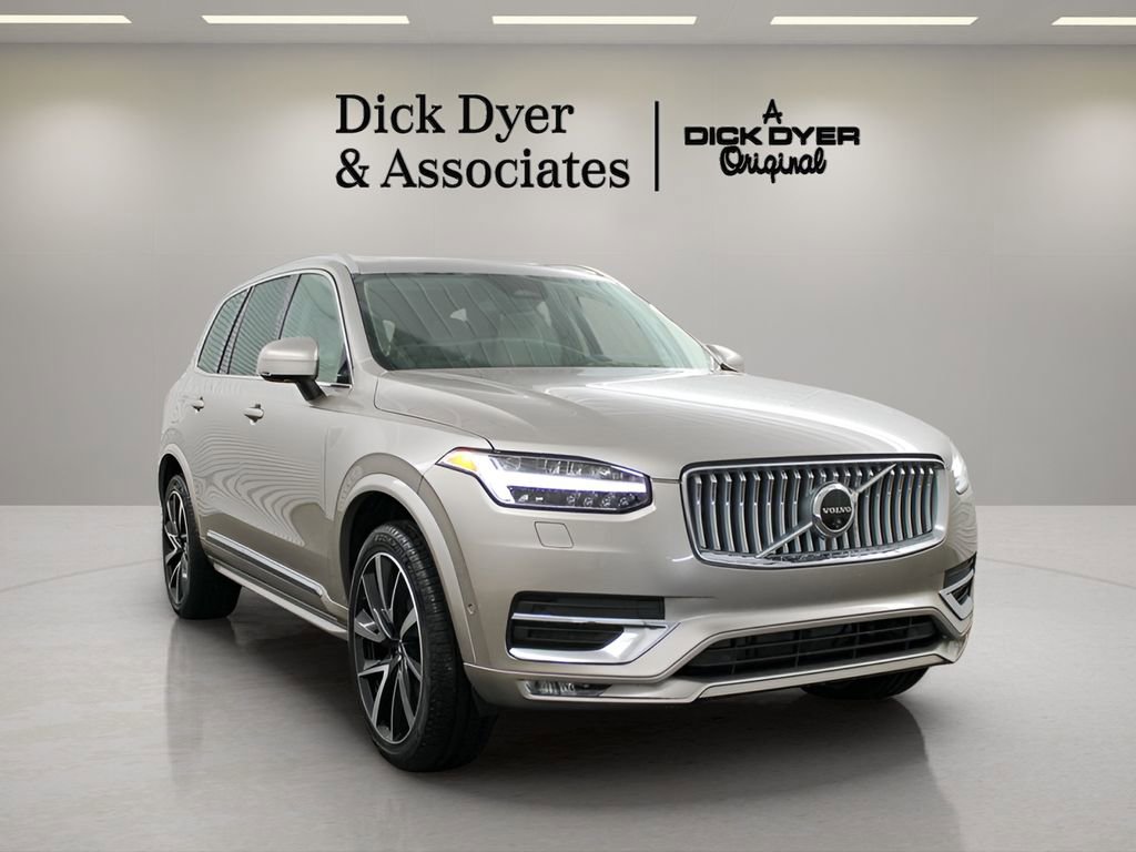 Used 2025 Volvo XC90 B6 Plus w/ Protection Package Premier