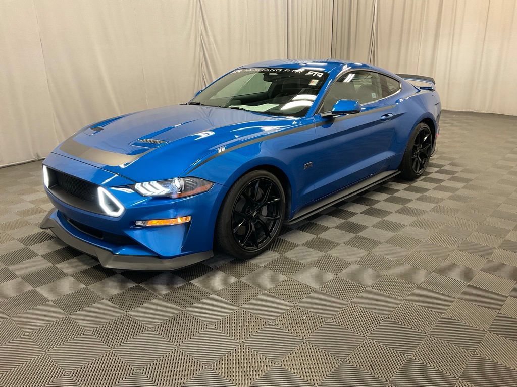 Used 2019 Ford Mustang Premium w/ Ecoboost Performance Package RWD image 5