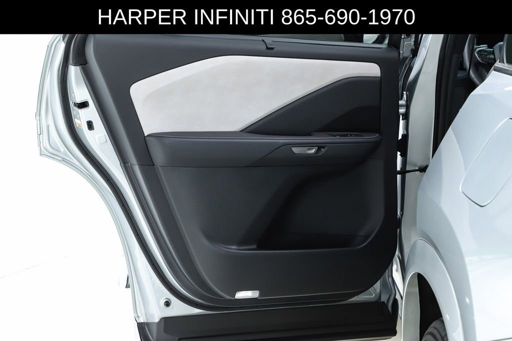 Used 2025 Lexus TX 350 AWD w/ Technology Package image 18
