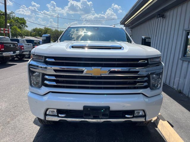 Used 2021 Chevrolet Silverado 2500 High Country w/ Z71 Off-Road Package image 2