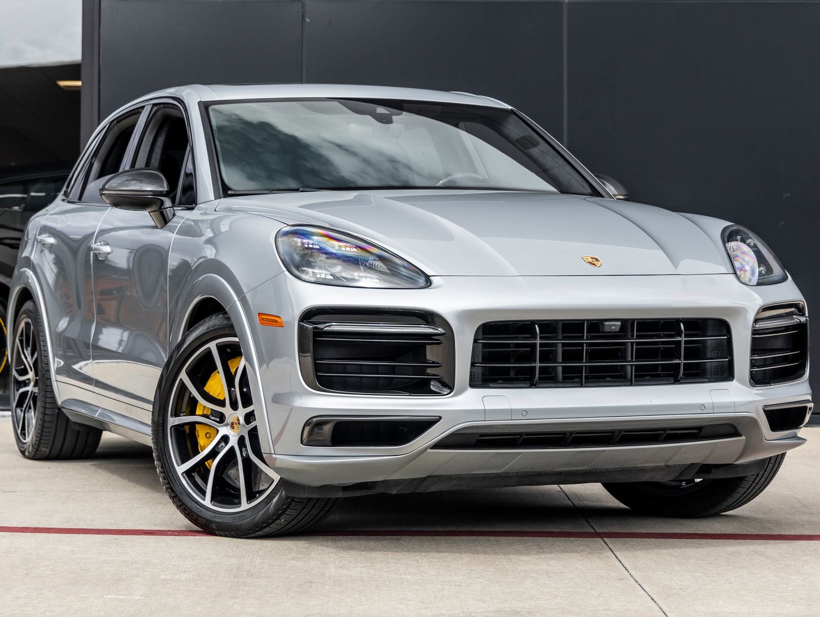 Certified 2021 Porsche Cayenne GTS image 6