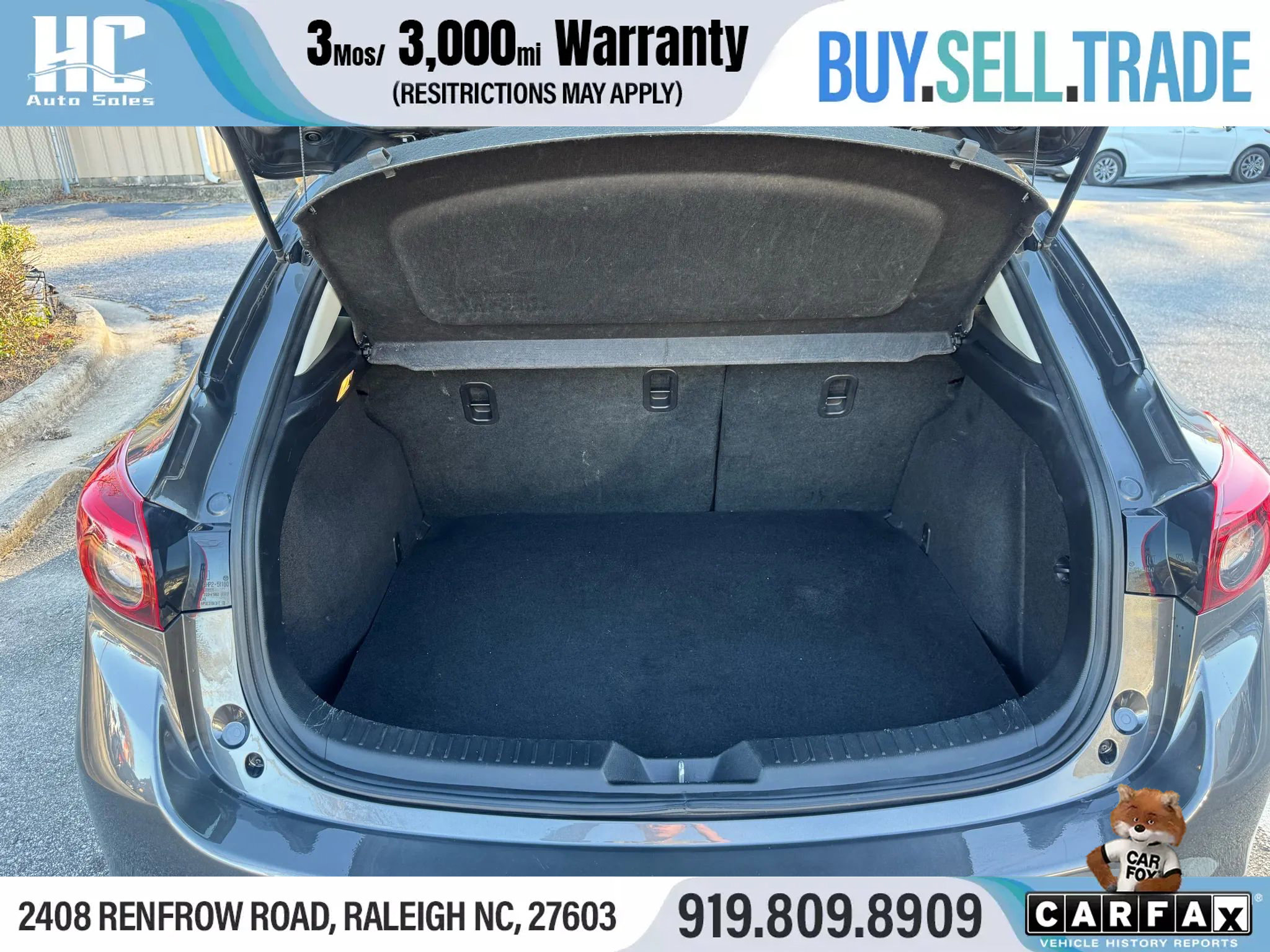 Used 2018 MAZDA MAZDA3 Grand Touring image 17