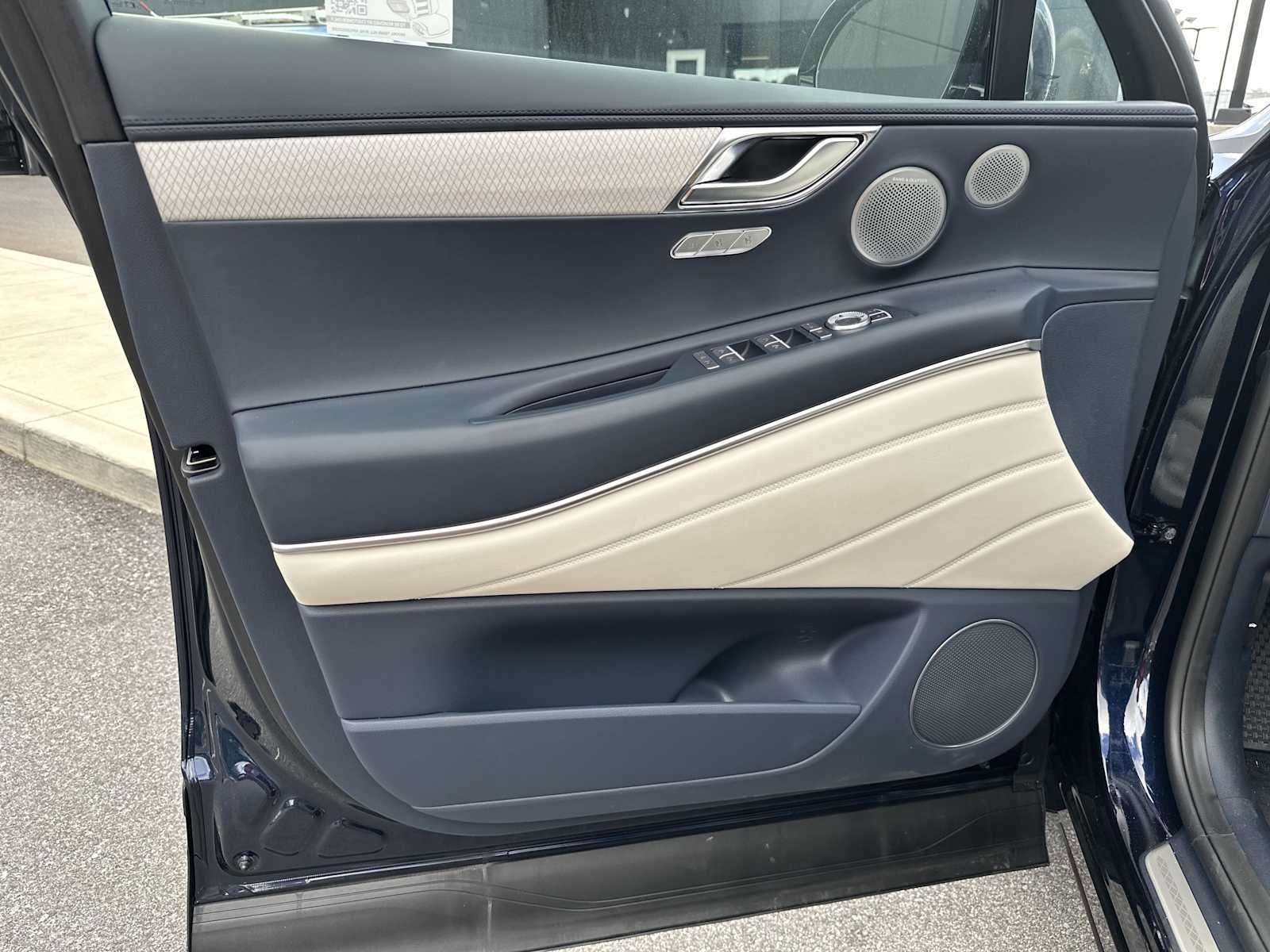 New 2026 Genesis GV80 3.5T Prestige image 14