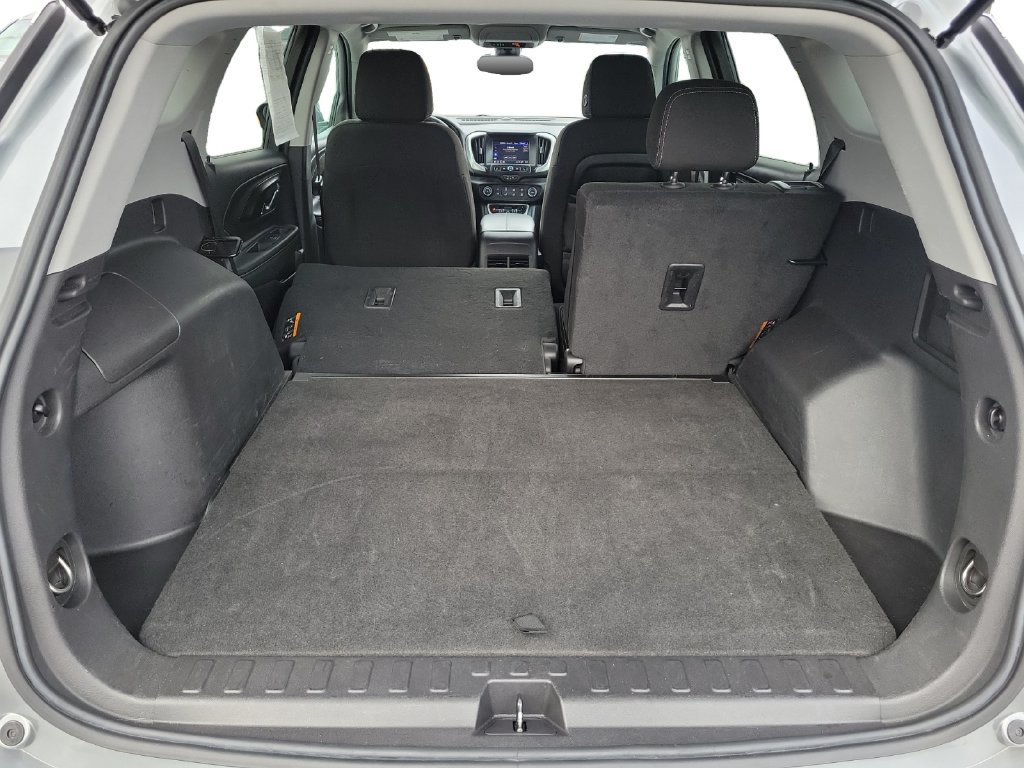 Used 2024 GMC Terrain SLE FWD image 26
