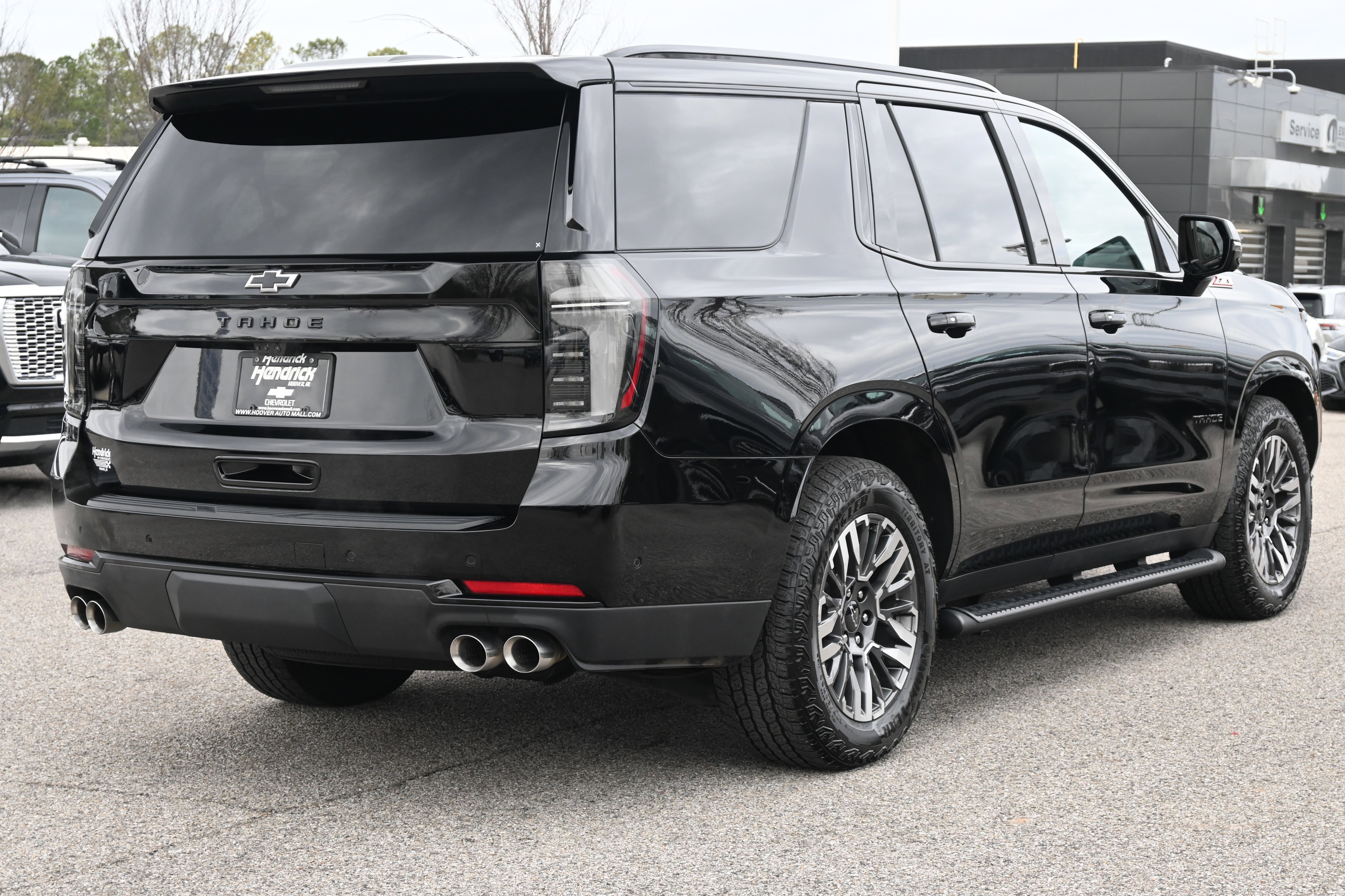 Used 2025 Chevrolet Tahoe Z71 w/ Z71 Off-Road Package image 11